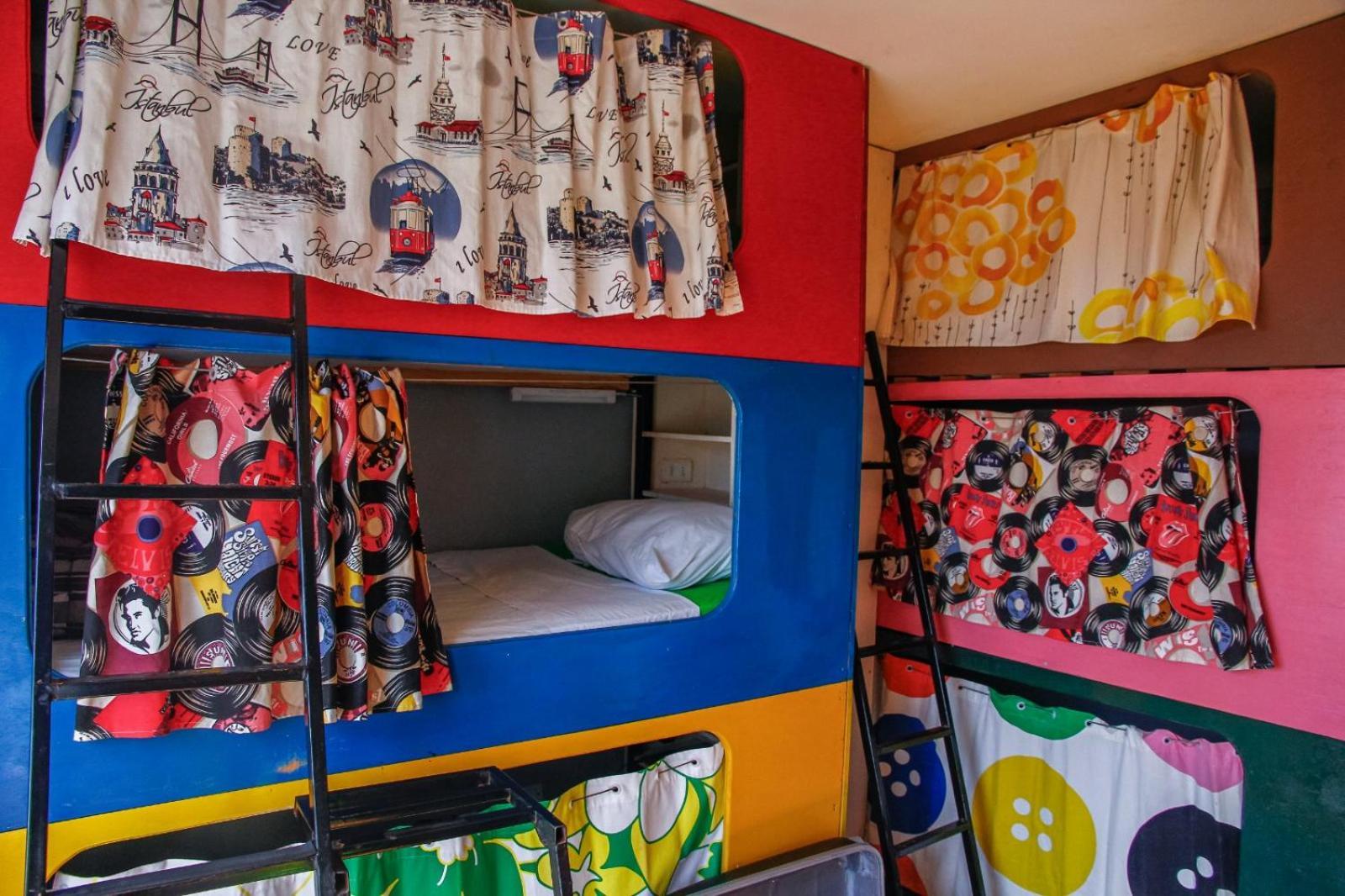 La Casa Azul Hostel Вальпараисо Экстерьер фото