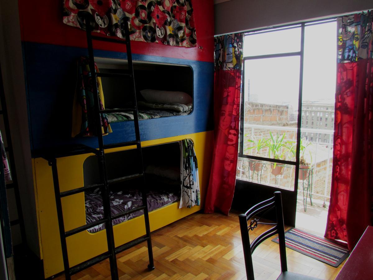 La Casa Azul Hostel Вальпараисо Экстерьер фото