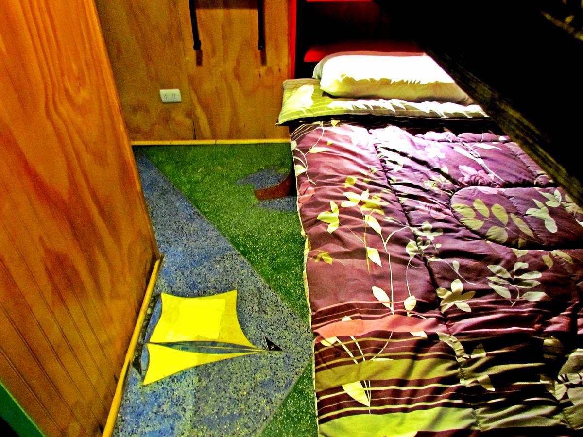 La Casa Azul Hostel Вальпараисо Экстерьер фото